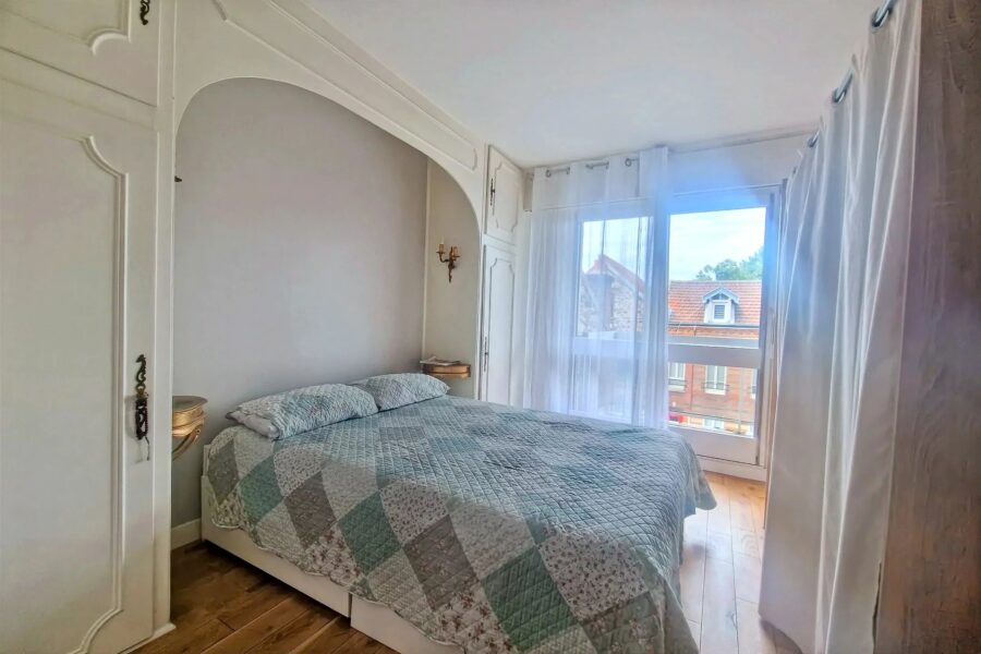 Appartement à vendre à Noisy-le-sec — Vue parc & jardin — photo 6