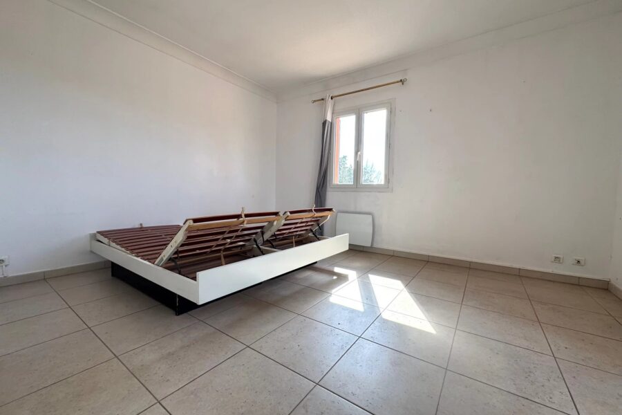 Maison à vendre à Vidauban — Vue montagne — photo 10