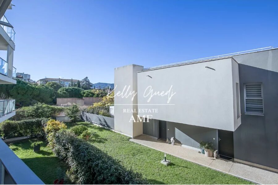 Appartement à vendre à Marseille 9ème — Vue nature — photo 1