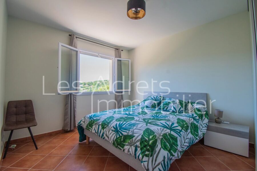 Maison à vendre à Les adrets-de-l&rsquo;estérel — Vue montagne — photo 18