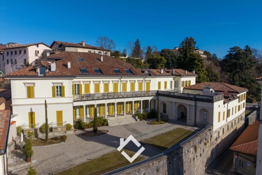 Appartement à vendre à Casciago — Vue sur la ville — photo 2
