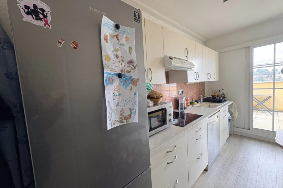 Appartement à vendre à Cogolin — Vue mer — photo 7