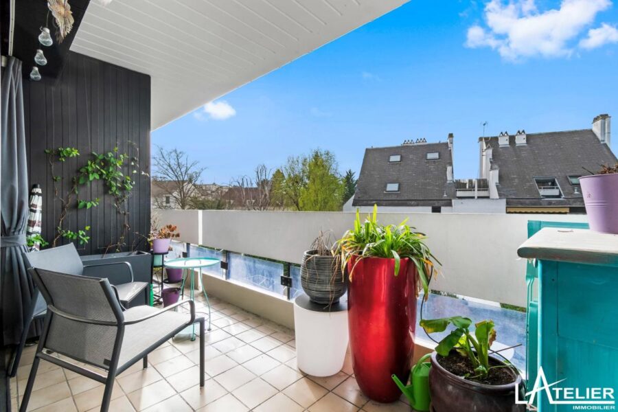 Appartement à vendre à Saint germain en laye — Vue sur la ville — photo 1