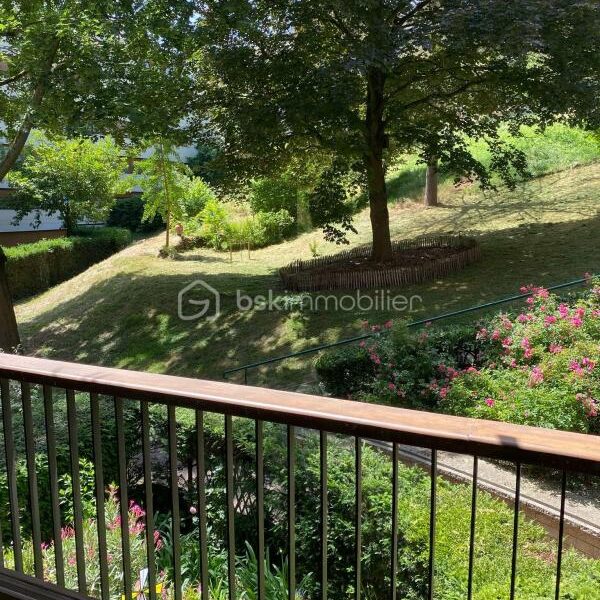 Appartement à vendre à La celle saint cloud — Vue parc & jardin — photo 1