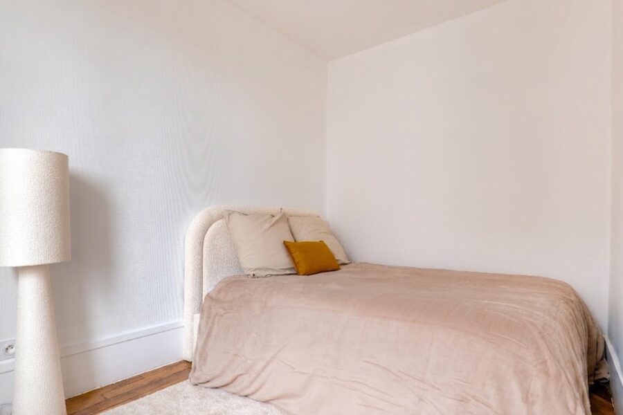 Appartement à vendre à Suresnes — Vue sur la ville — photo 6