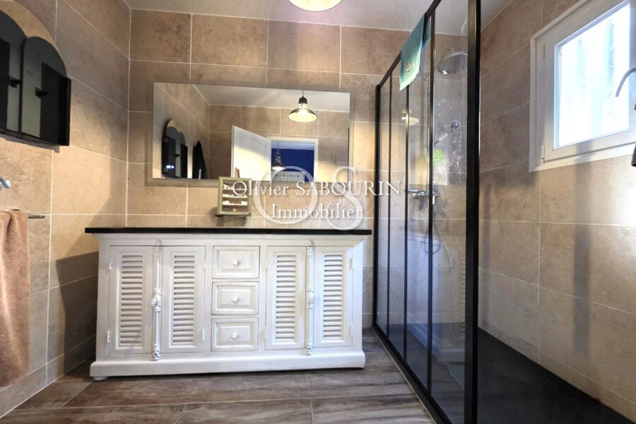 Maison à vendre à Trans-en-provence — Vue parc & jardin — photo 9