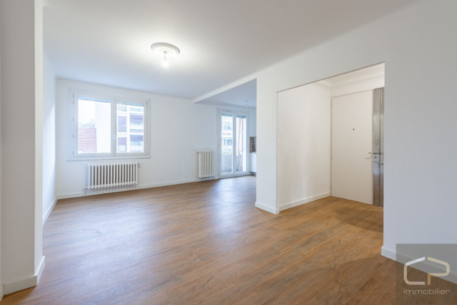 Appartement à vendre à Annecy — Vue montagne — photo 6