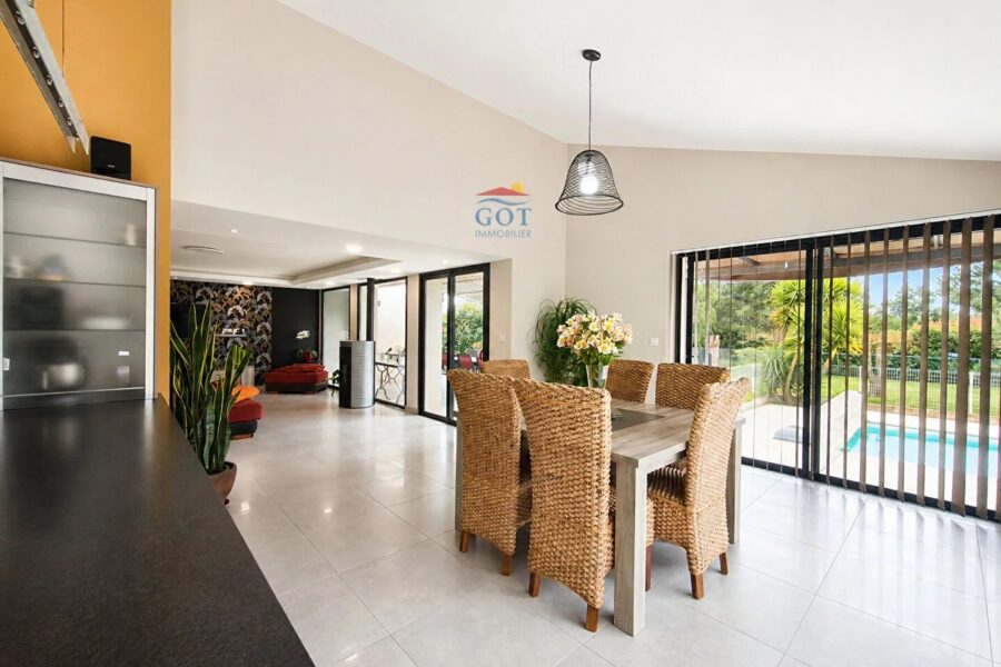 Maison à vendre à Claira — Vue parc — photo 3