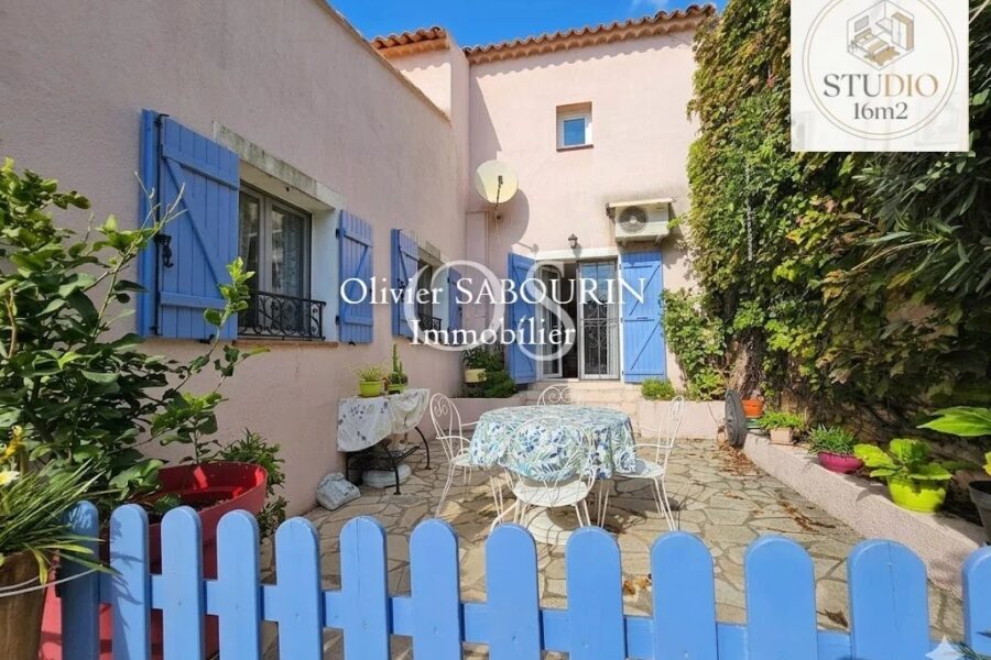 Maison à vendre à Roquebrune-sur-argens — Vue parc & jardin — photo 17