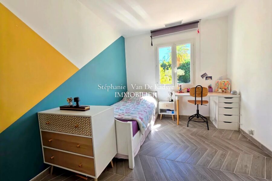 Maison à vendre à Lorgues — Vue parc & jardin — photo 8