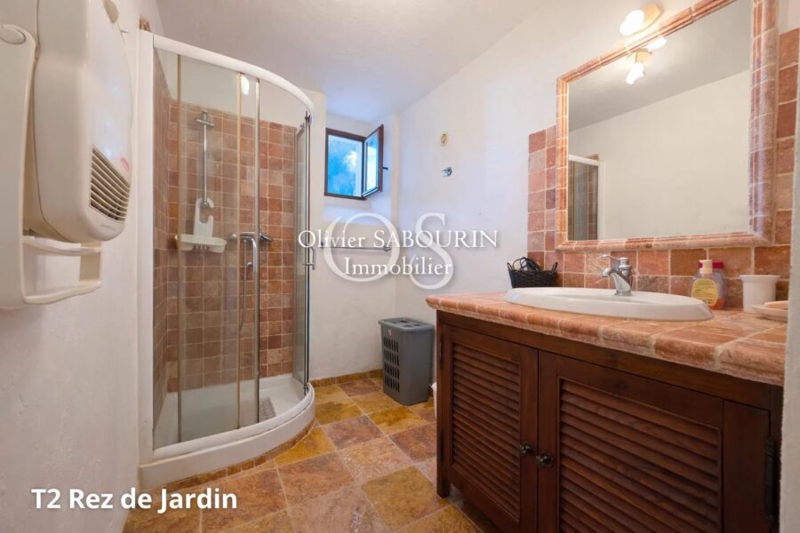 Maison à vendre à Roquebrune-sur-argens — Vue montagne — photo 16