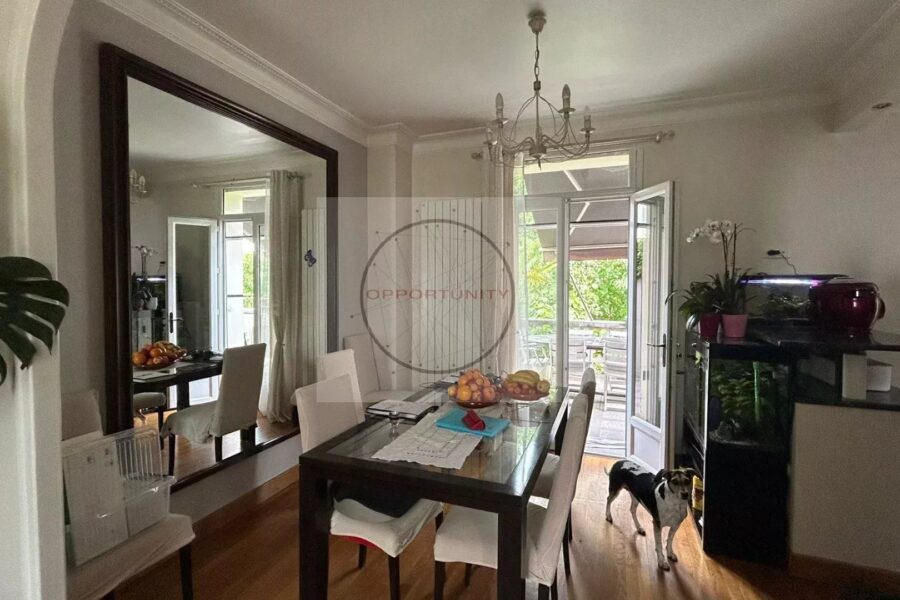 Maison à vendre à Rosny-sous-bois — Vue parc — photo 3