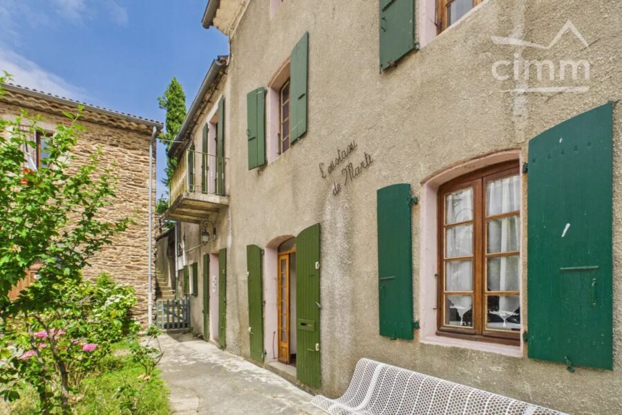 Maison à vendre à Beaumont — Vue montagne — photo 3