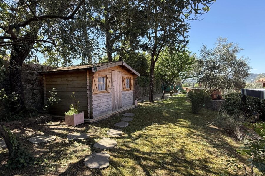 Maison à vendre à Draguignan — Vue montagne — photo 6