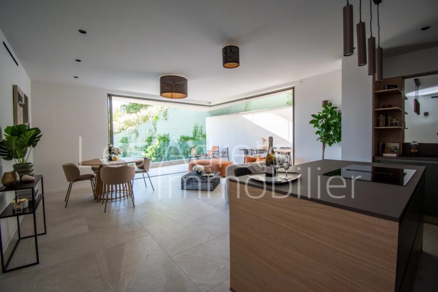 Appartement à vendre à Les adrets-de-l&rsquo;estérel — Vue mer — photo 6