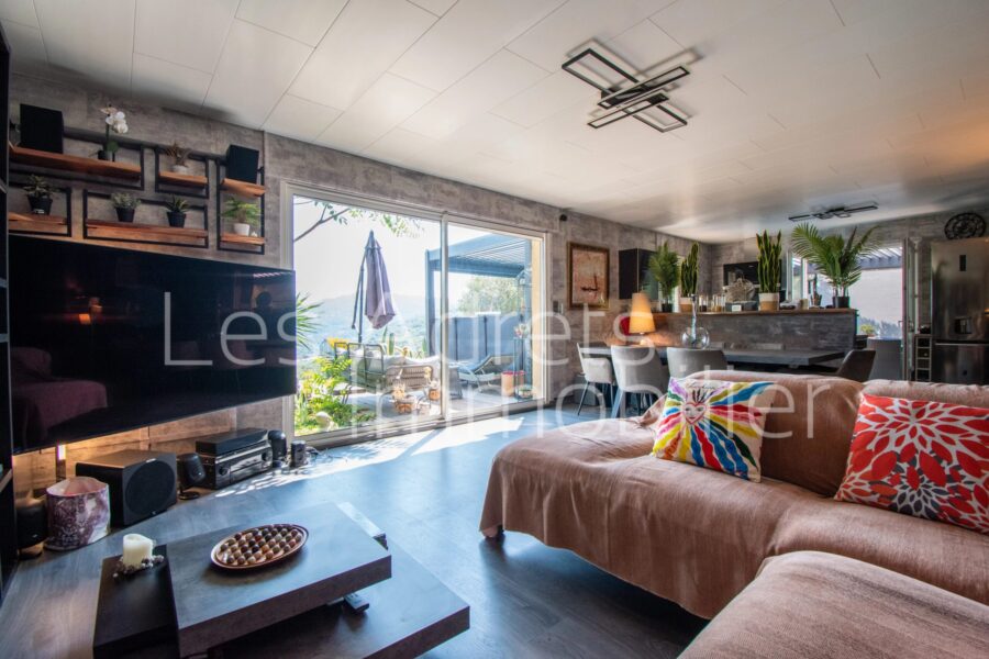 Maison à vendre à Les adrets-de-l&rsquo;estérel — Vue mer — photo 5