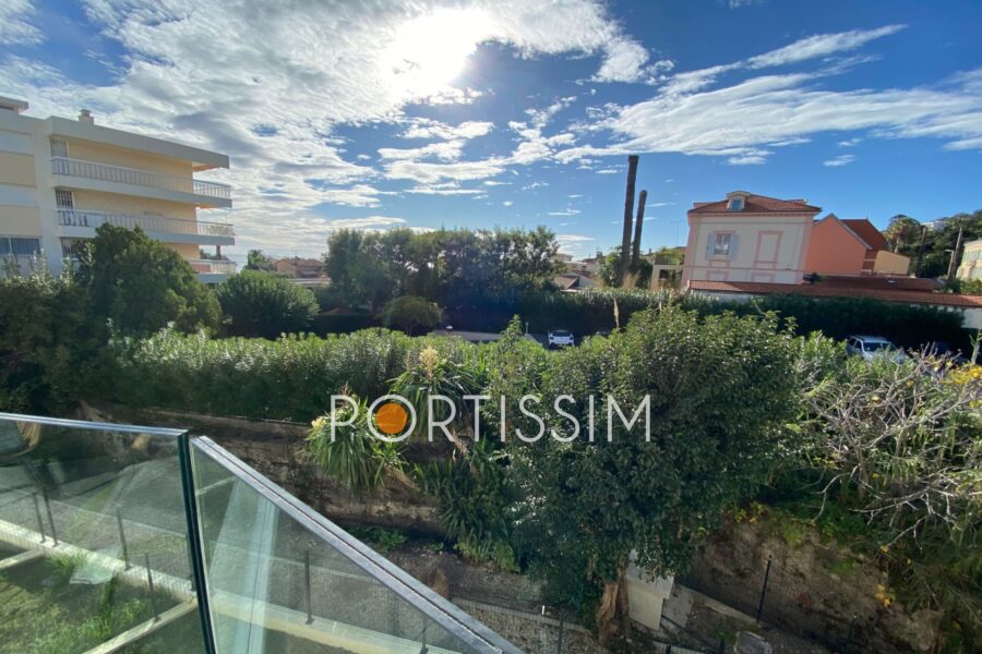 Appartement à vendre à Golfe-Juan — Vue nature — photo 1