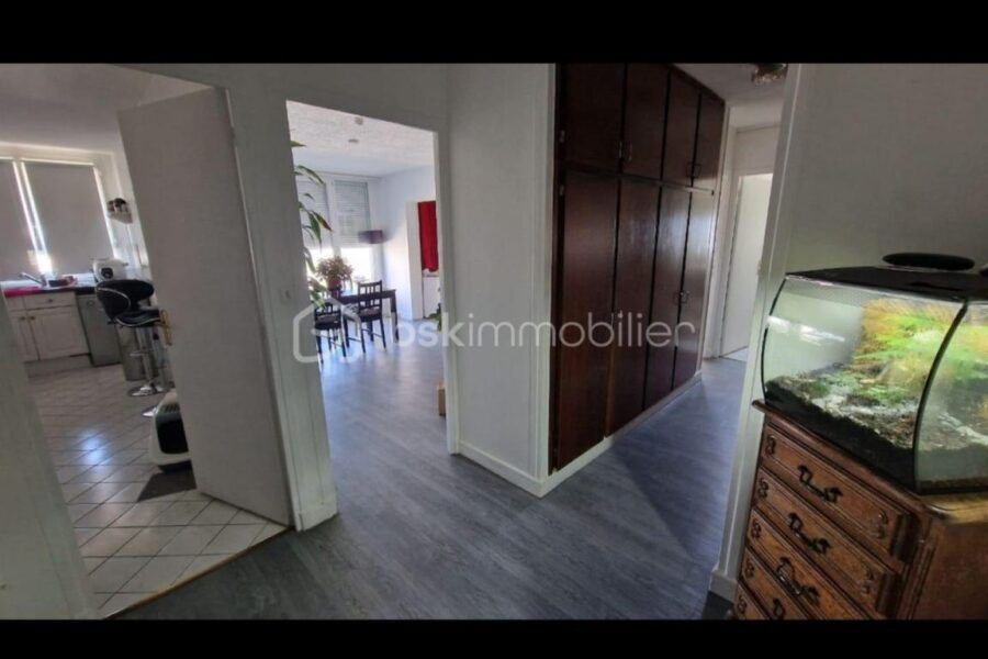 Appartement à vendre à Epinay sur seine — Vue sur la ville — photo 6