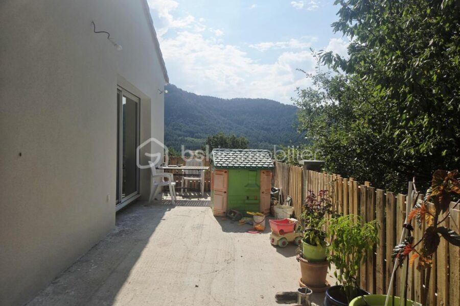 Maison à vendre à Vesseaux — Vue montagne — photo 6