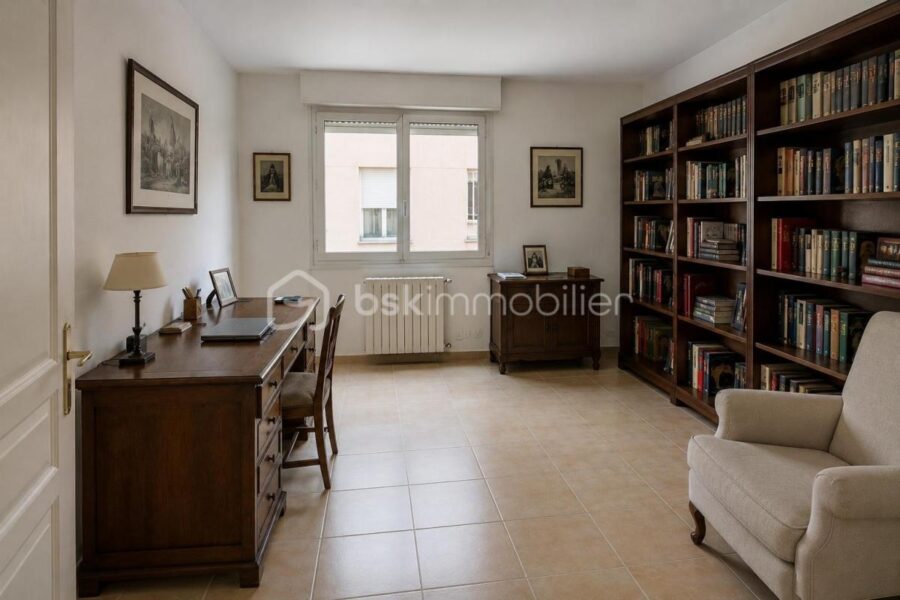 Appartement à vendre à Nice — Vue sur la ville — photo 6