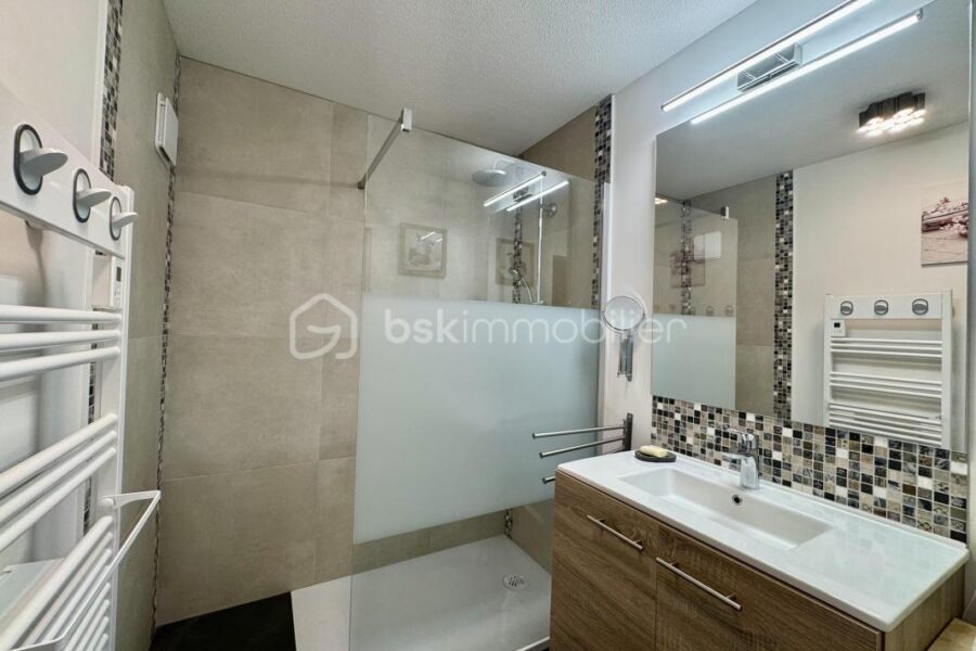 Appartement à vendre à Eguilles — Vue parc & jardin — photo 6