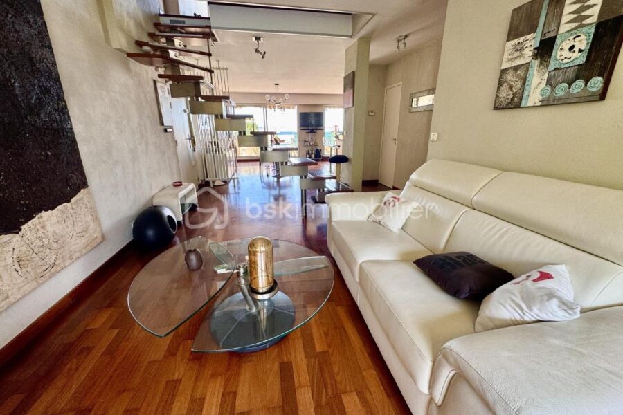 Appartement à vendre à Marseille 8e arrondissement — Vue mer — photo 6