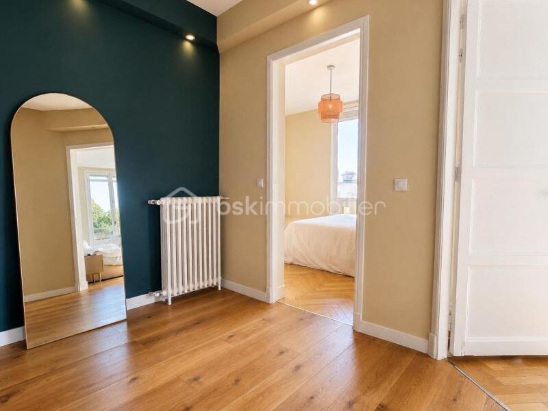 Appartement à louer à Nice — Vue sur la ville — photo 6