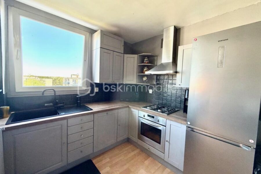 Appartement à vendre à Nozay — Vue parc & jardin — photo 7