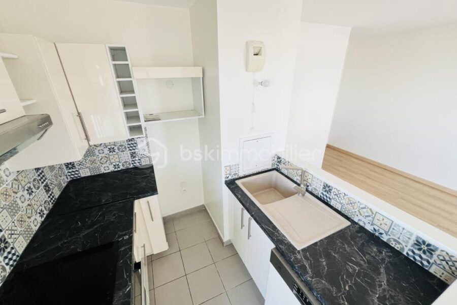 Appartement à vendre à Arcueil — Vue sur la ville — photo 7