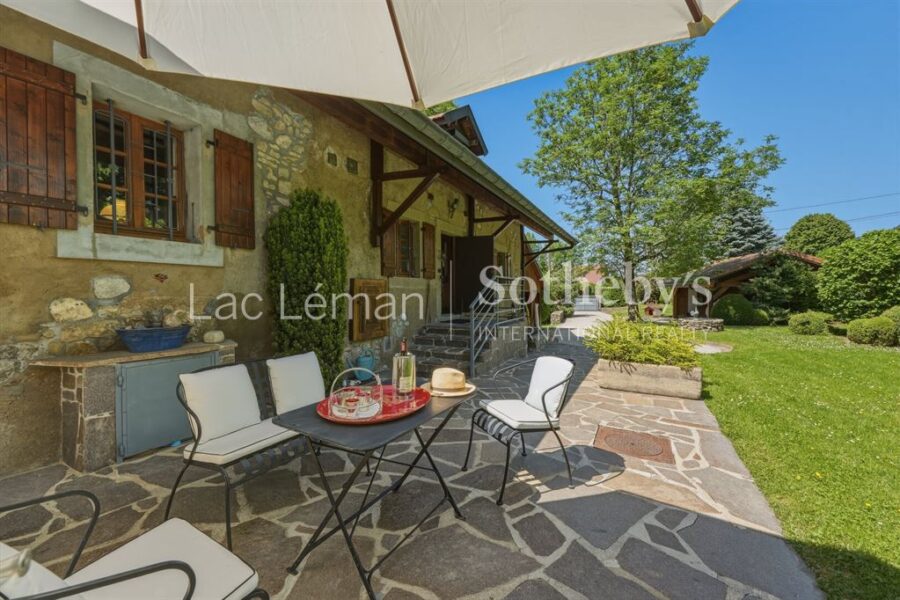 Maison à vendre à Cranves sales — Vue lac — photo 9