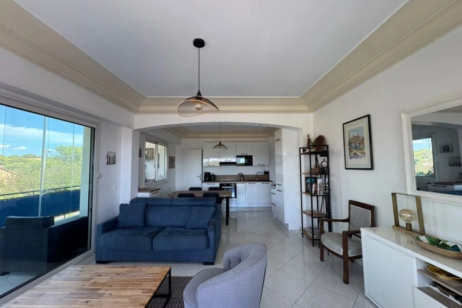 Appartement à vendre à Saint-raphaël — Vue mer — photo 4