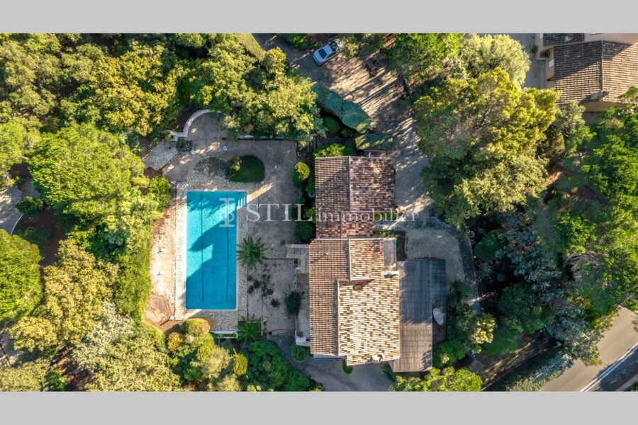 Maison à vendre à Sainte-Maxime — Vue nature — photo 14