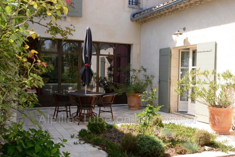 Maison à louer à Eygalières — Vue montagne — photo 5