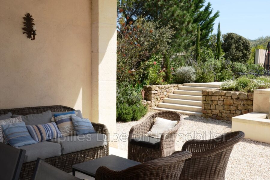 Maison à louer à Eygalières — Vue montagne — photo 8