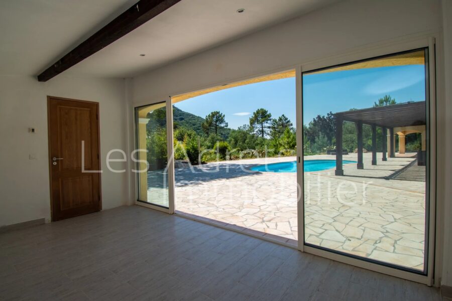 Maison à vendre à Les adrets-de-l&rsquo;estérel — Vue montagne — photo 14