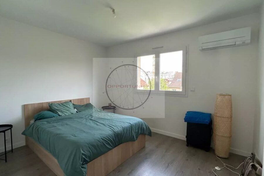 Maison à vendre à Chennevières-sur-marne — Vue parc — photo 7