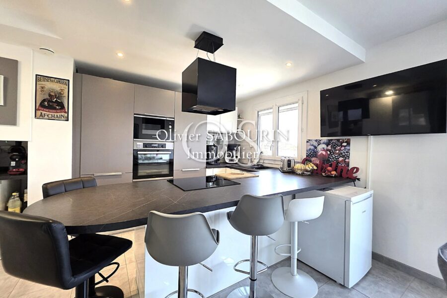 Appartement à vendre à Fréjus — Vue montagne — photo 3