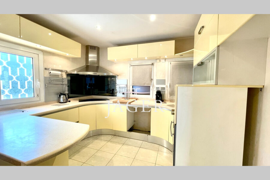 Appartement à vendre à Sainte-maxime — Vue nature — photo 6