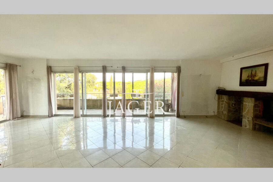 Appartement à vendre à Sainte-maxime — Vue nature — photo 5