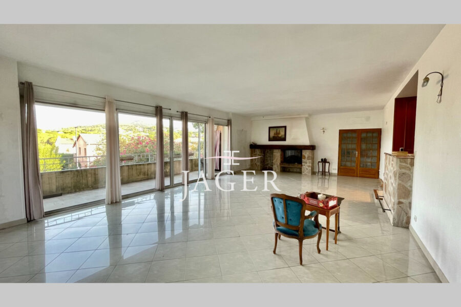 Appartement à vendre à Sainte-maxime — Vue nature — photo 7