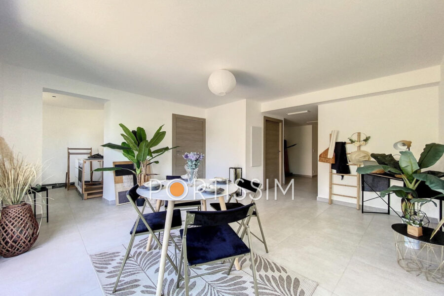 Appartement à vendre à Golfe-Juan — Vue nature — photo 2