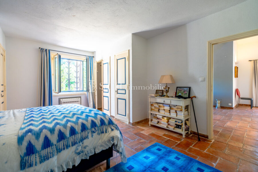 Maison à vendre à Grimaud — Vue nature — photo 8