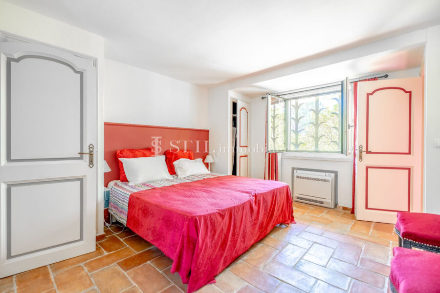 Maison à vendre à Grimaud — Vue nature — photo 10