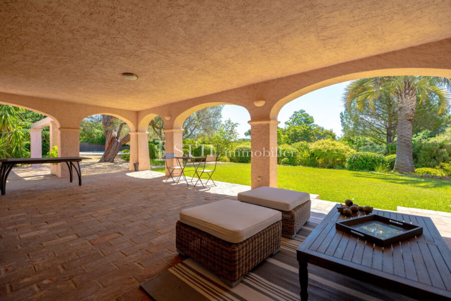 Maison à vendre à Grimaud — Vue nature — photo 12