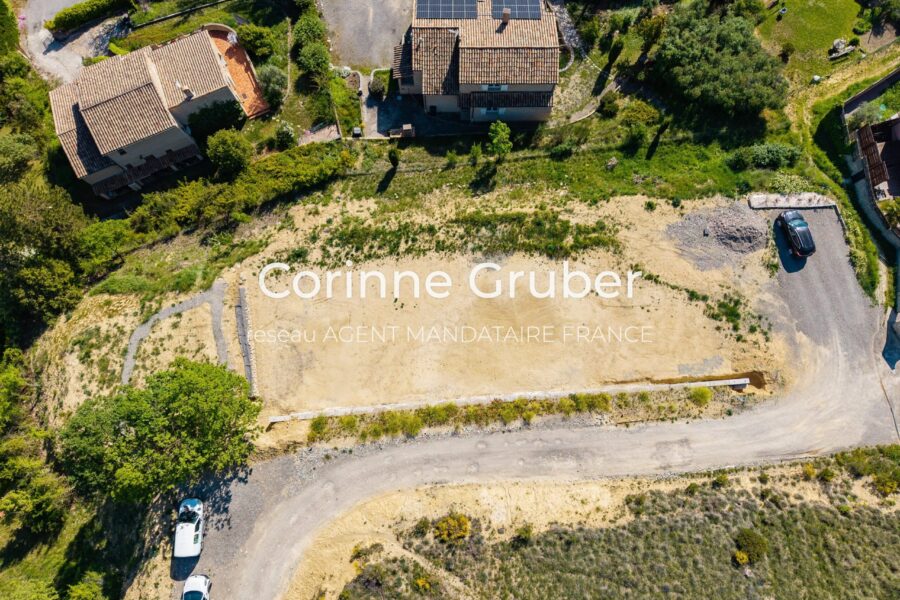 Terrain à vendre à Digne-les-bains — Vue montagne — photo 3
