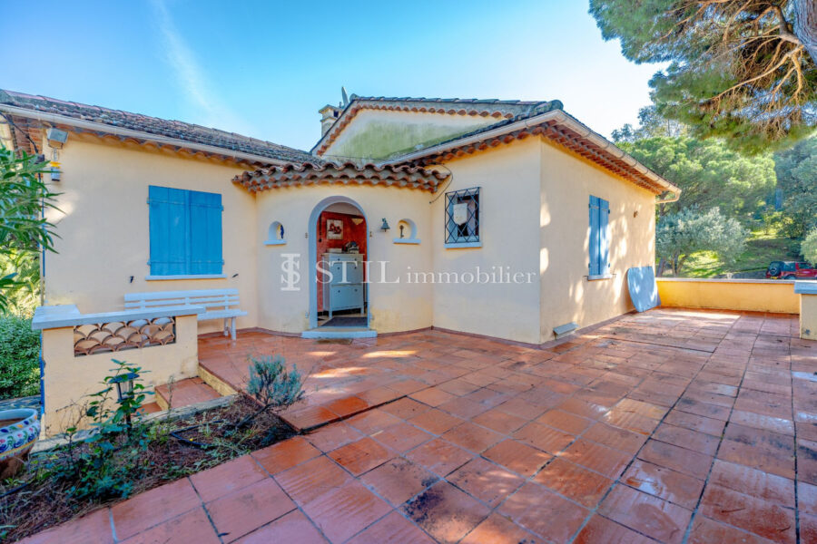 Maison à vendre à Sainte-Maxime — Vue nature — photo 11