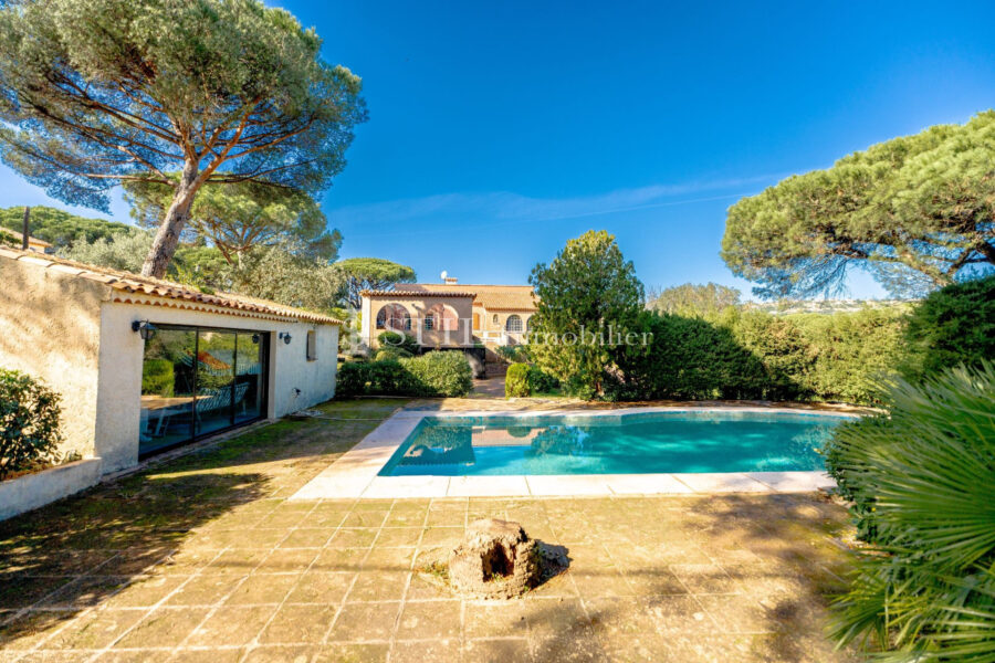 Maison à vendre à Sainte-Maxime — Vue nature — photo 2