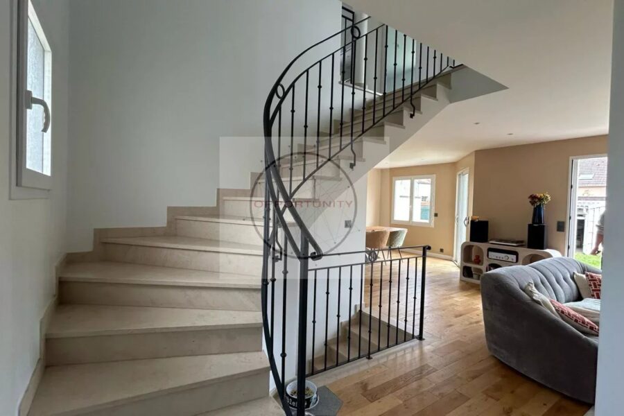 Maison à vendre à Chennevières-sur-marne — Vue parc — photo 8