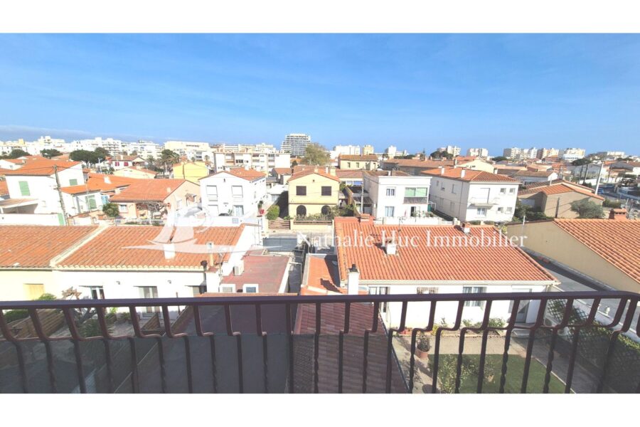 Appartement à vendre à Canet-en-Roussillon — Vue sur la ville — photo 1