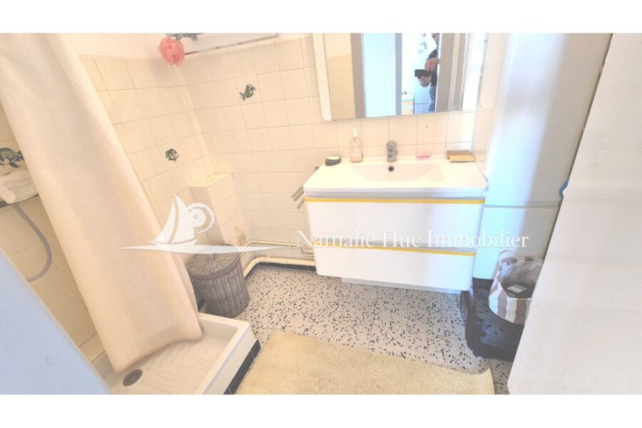 Appartement à vendre à Canet-en-Roussillon — Vue sur la ville — photo 7